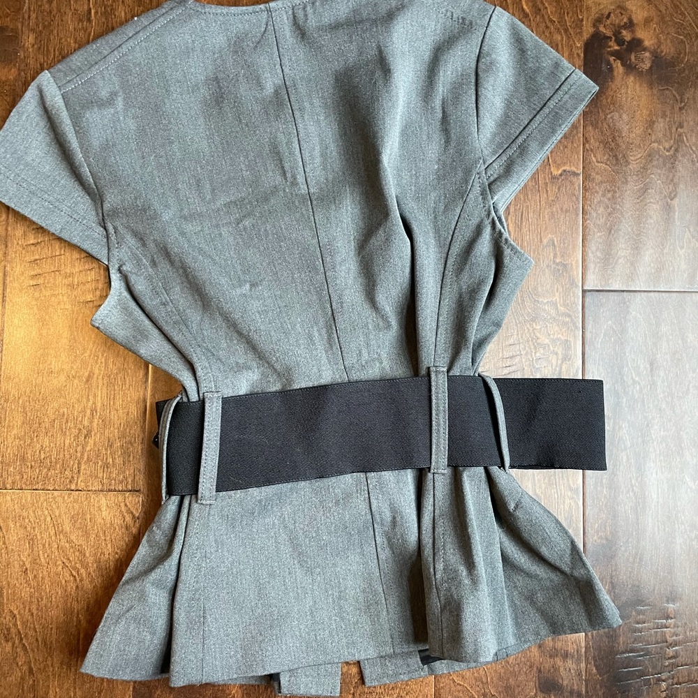 Belted jacket, short sleeves